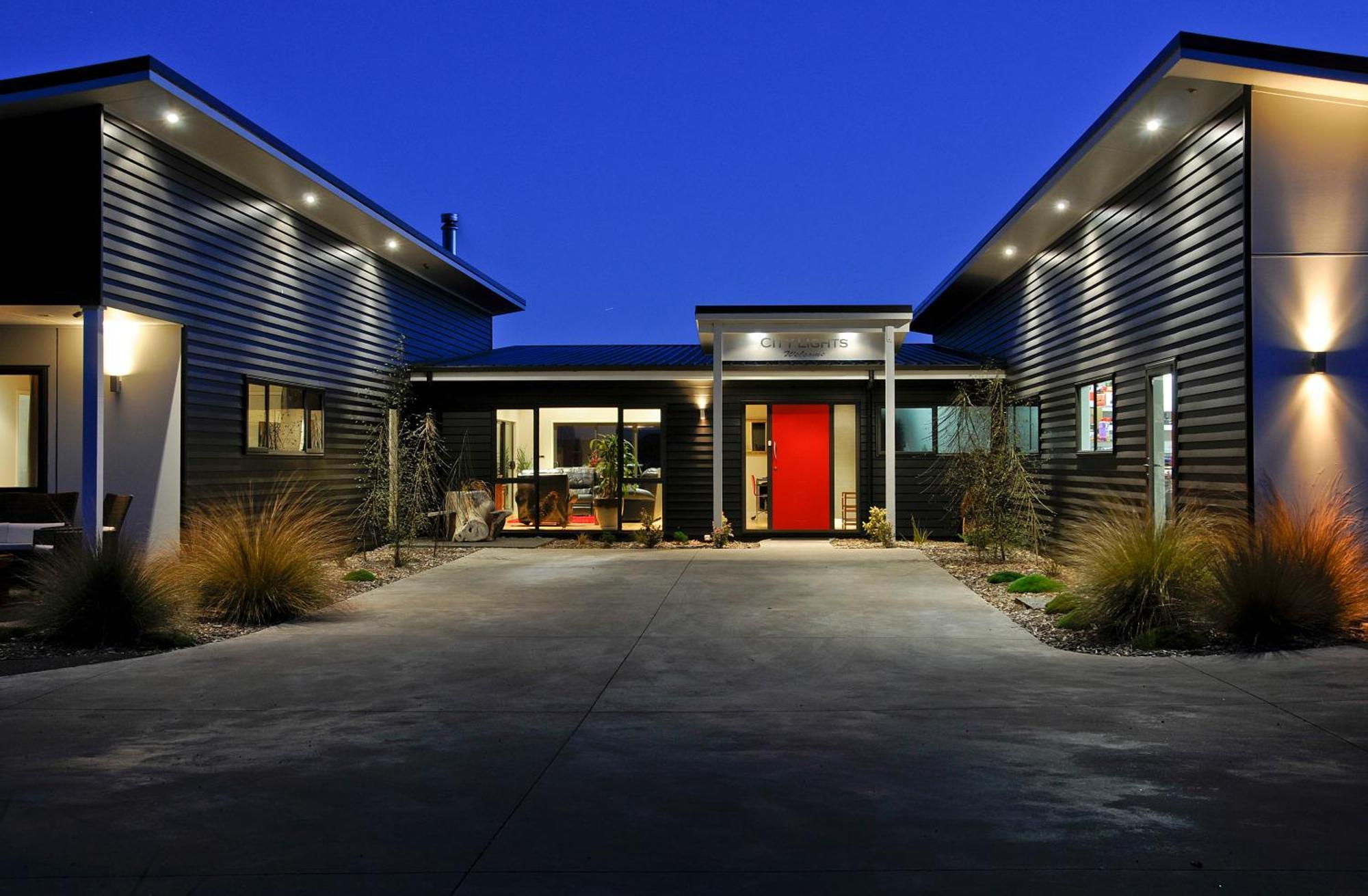 City Lights Boutique Lodge Rotorua Exterior photo